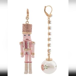 Betsey Johnson Nutcracker Pearl Mismatch Earrings NWT